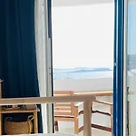 Mykonian Starling - Town N' Sunset View Apartamento *